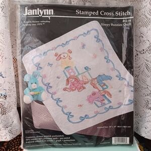 NEW VINTAGE 1997 JANLYNN STAMPED CROSS STITCH KIT #54-46 SLEEPY BUNNIES QUILT